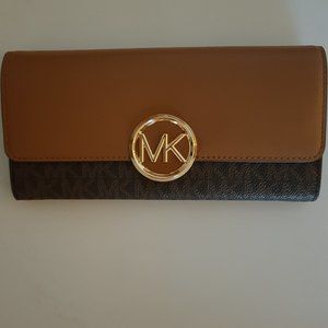 MICHAEL KORS Wallet